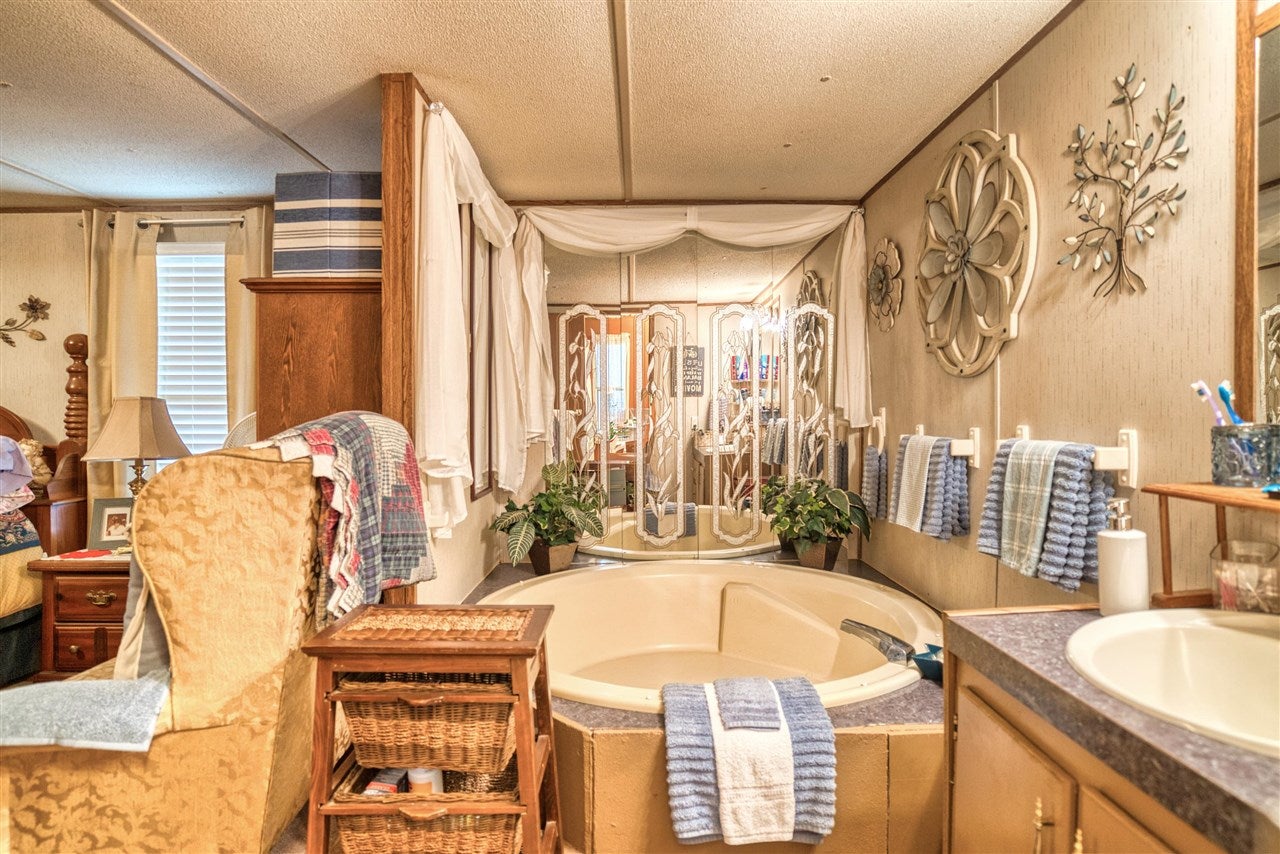 8185 Watermelon Road Adairville, KY 42202 - Photo 25 of 75 Gallery Image 25