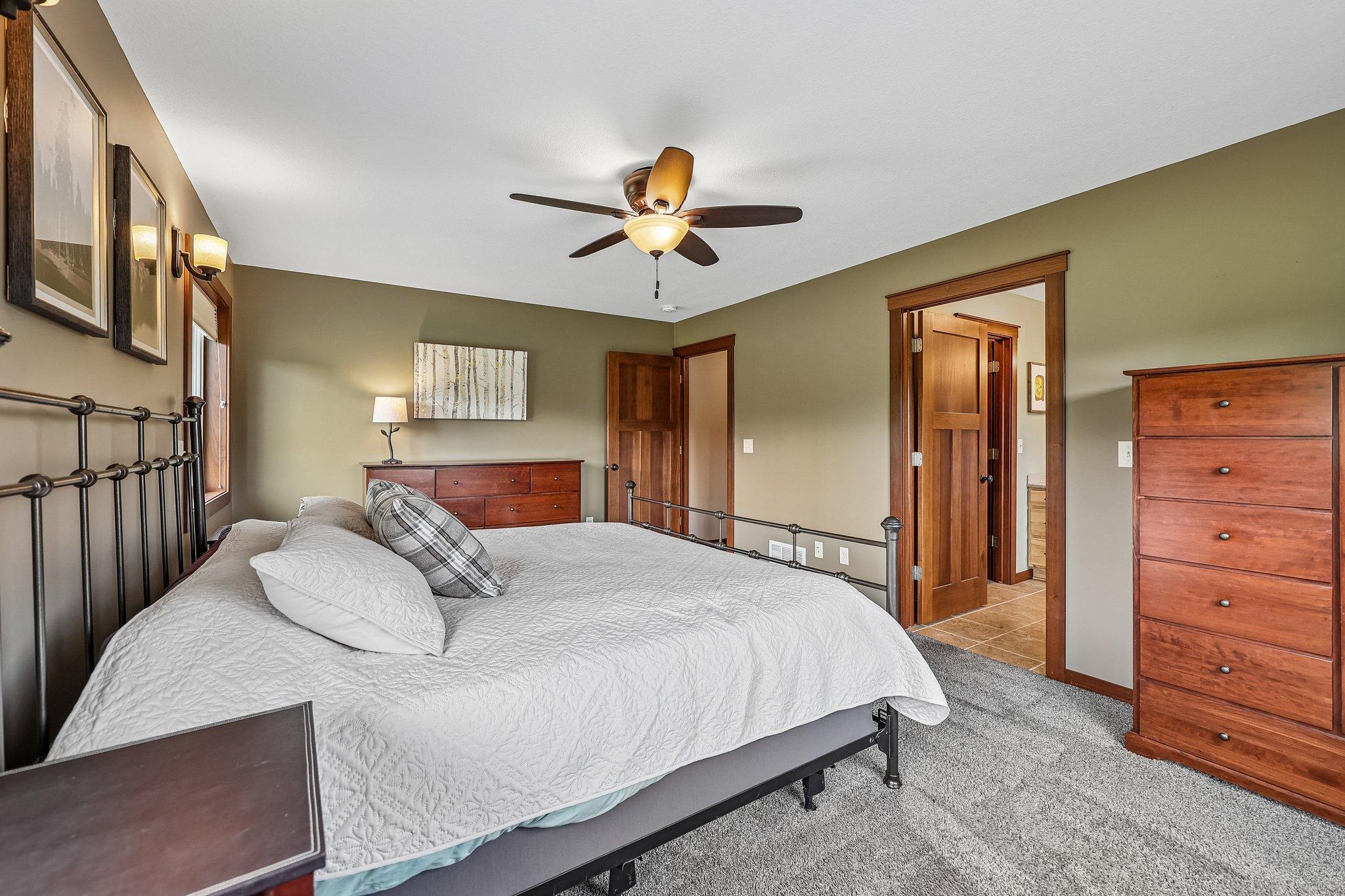 23 Hilltop Road Houlton, WI 54082 - Photo 18 of 51 Gallery Image 18