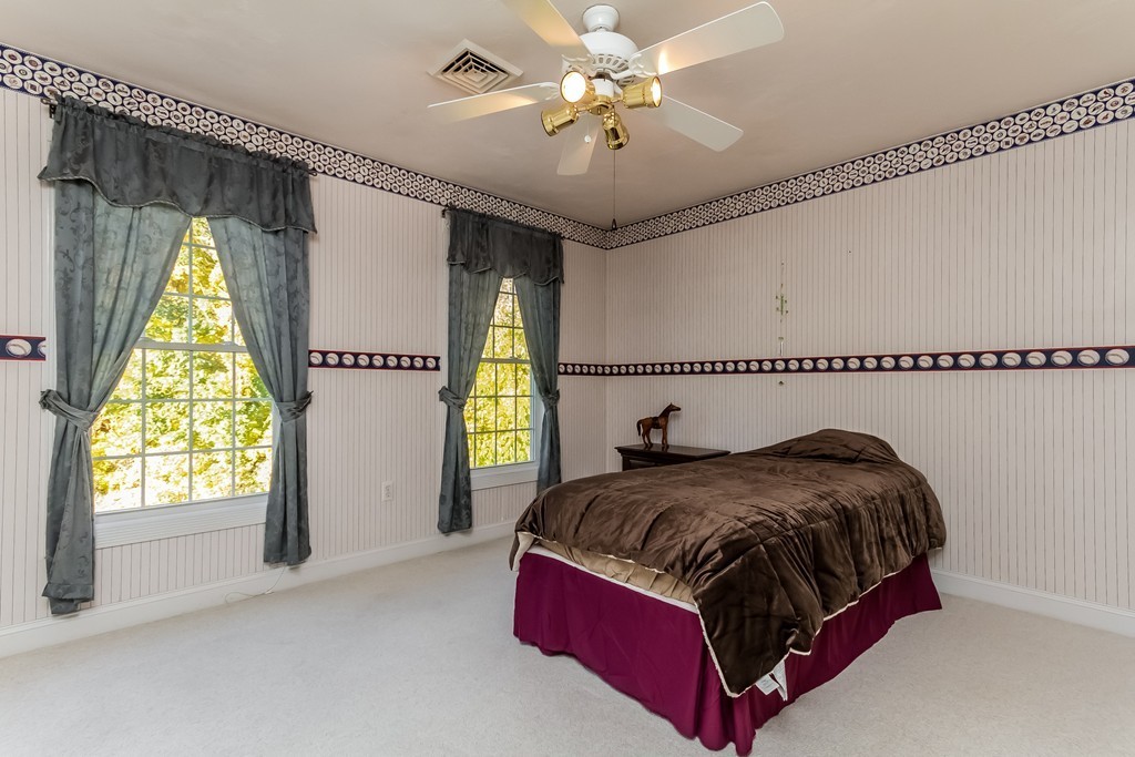 331 Hollis Road Lunenburg, MA 01462 - Photo 20 of 29 Gallery Image 20
