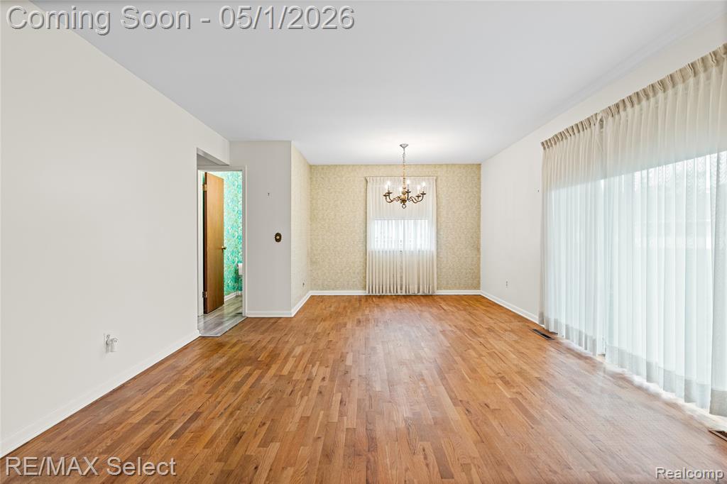 4476 Old Carriage Road Flint, MI 48507 - Photo 16 of 40 Gallery Image 16