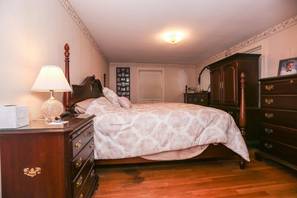 504 Chestnut Street Needham, MA 02492 - Photo 7 of 18