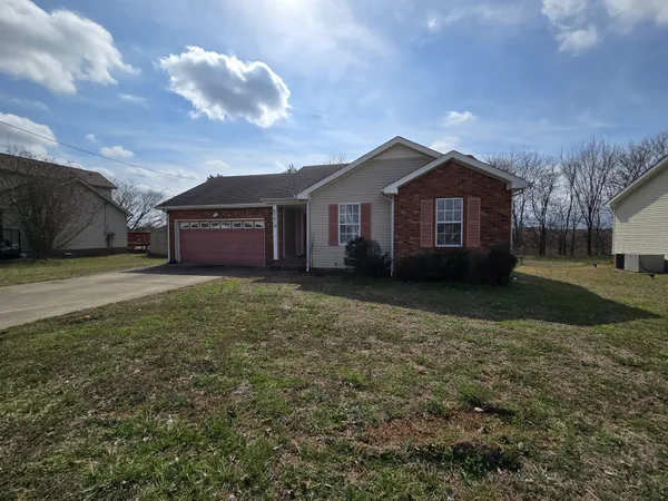 $1,395 | 2418 Egret Drive, Clarksville, TN 37042