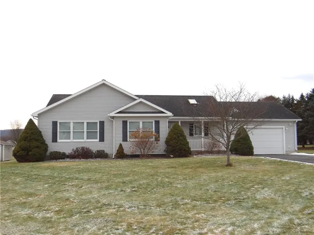 $339,900 | 11 Lexington Big Flats, Horseheads, NY 14845