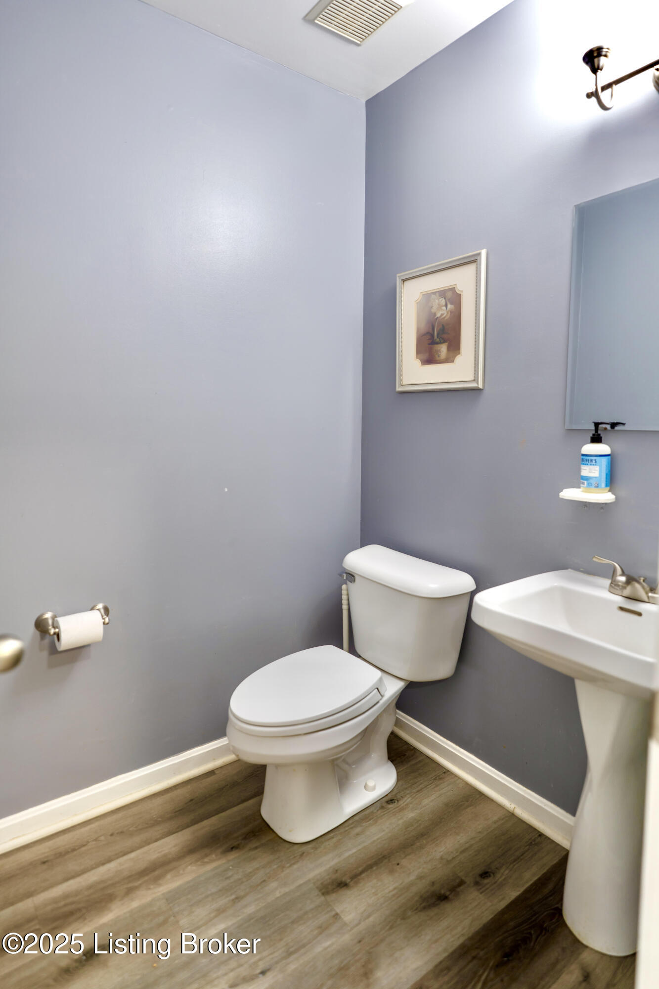 1219 Williams Ridge Road Louisville, KY 40243 - Photo 23 of 54 Bathroom1