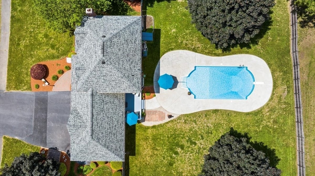 27 Crestview Drive Uxbridge, MA 01569 - Photo 29 of 39 an aerial view of a house with a yard and garden