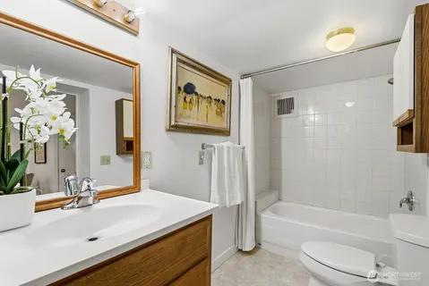 $1,445,000 | 2514 Lake Park Drive South, Seattle, WA 98144