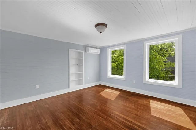 $580,000 | 225 East Main Street, Pilot Mountain, NC 27041