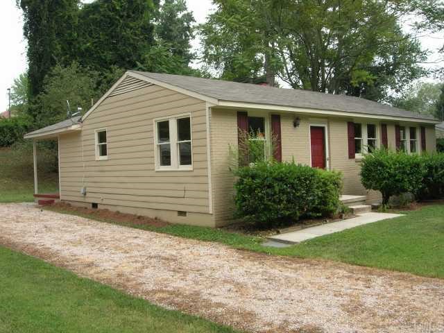 3540 Apache Drive Raleigh, NC 27609 - Photo 2 of 10 Side Exterior