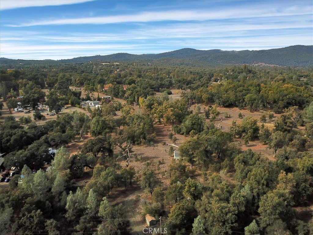 047-048 Texas Hill Road Oregon House, CA 95962 - Photo 15 of 34 a view of a city with mountains in the background