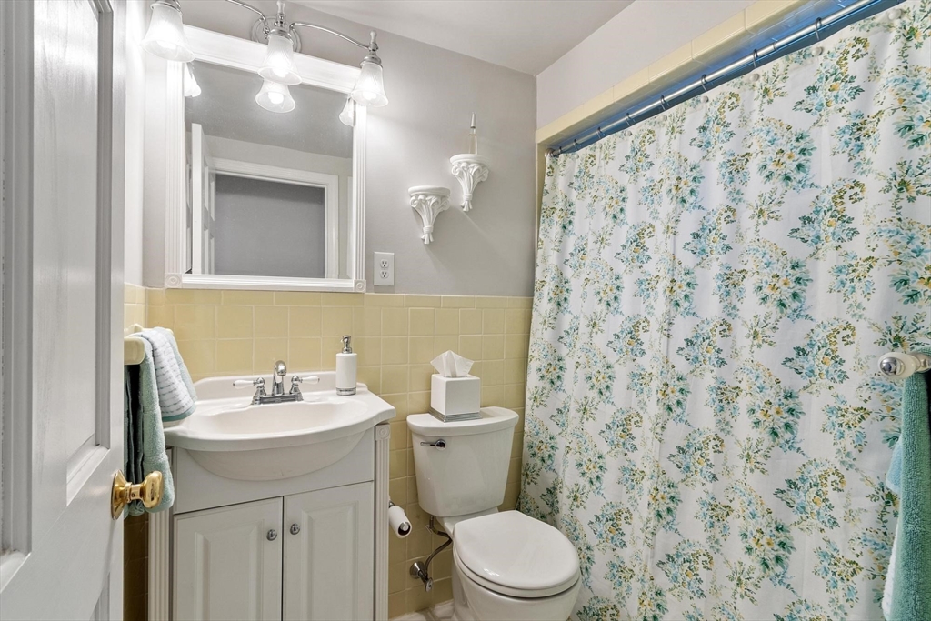 289 South Road Bedford, MA 01730 - Photo 22 of 37 Gallery Image 22
