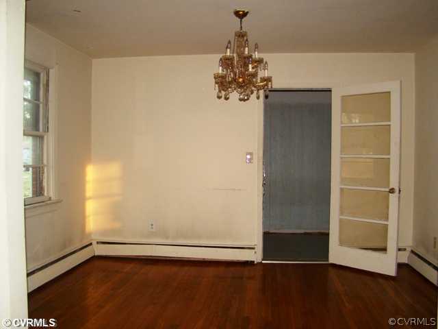 444 Pine Ridge Road Petersburg, VA 23805 - Photo 4 of 12 Dining Room