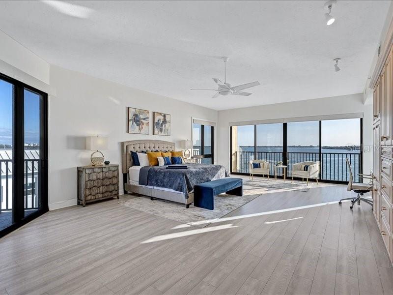 378 Golden Gate Point, Unit 6 Sarasota, FL 34236 - Photo 14 of 30