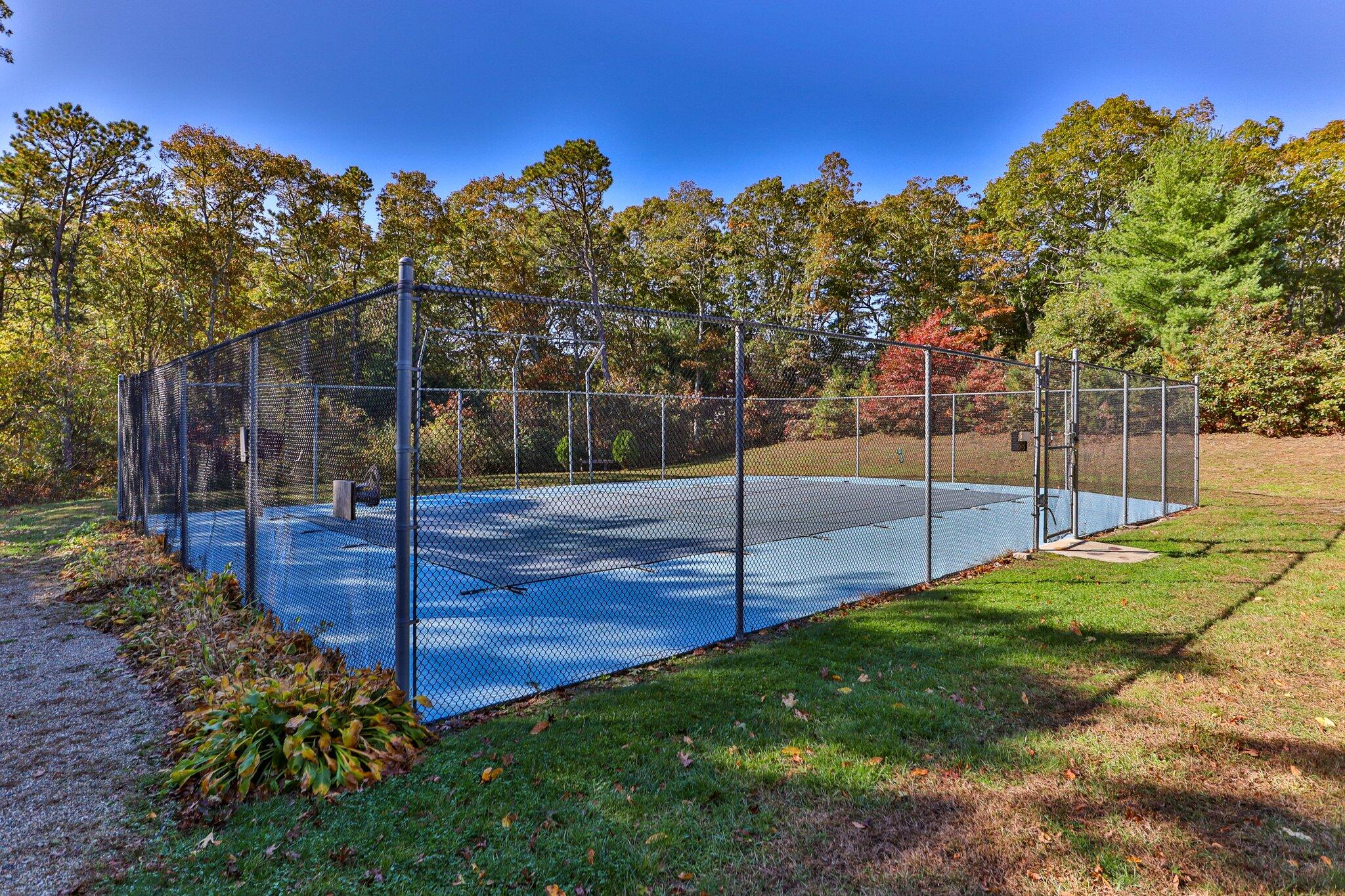 81 Round House Road Bourne, MA 02532 - Photo 27 of 32 sea watch pool