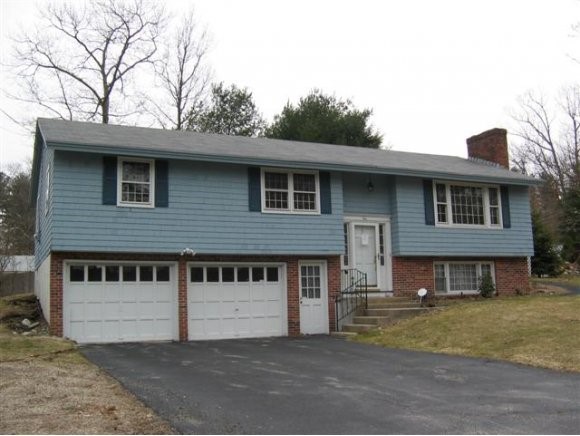 10 Monza Road Nashua, NH 03064 - Photo 1 of 1