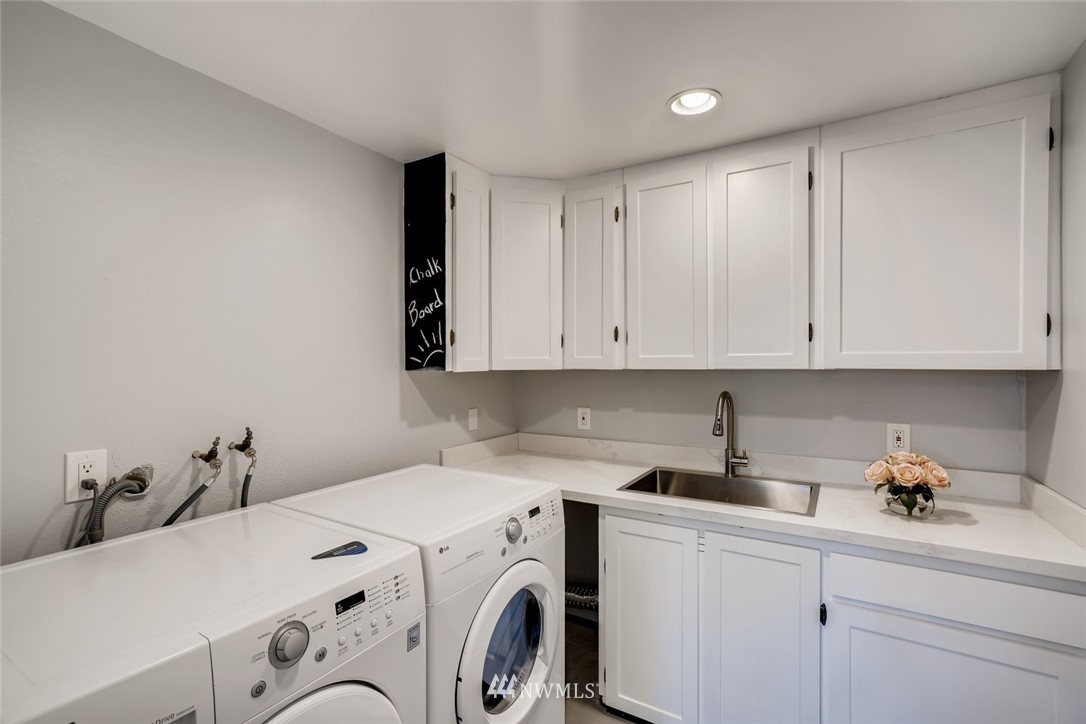 2824 Benson Road South Renton, WA 98055 - Photo 19 of 25