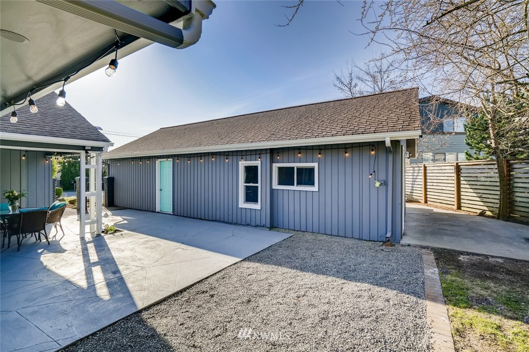 2824 Benson Road South Renton, WA 98055 - Photo 23 of 25