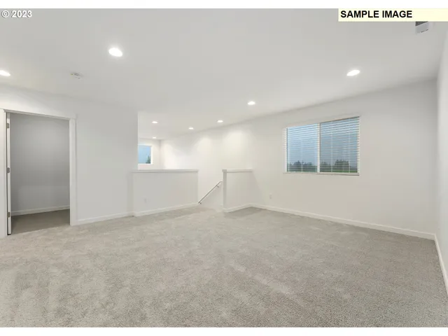 $776,660 | 11597 Southeast Majestic Fls Avenue, Unit LT 748, Happy Valley, OR 97086