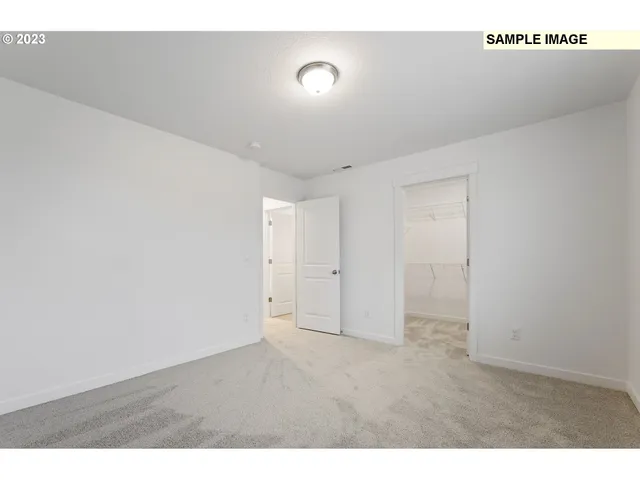 $776,660 | 11597 Southeast Majestic Fls Avenue, Unit LT 748, Happy Valley, OR 97086