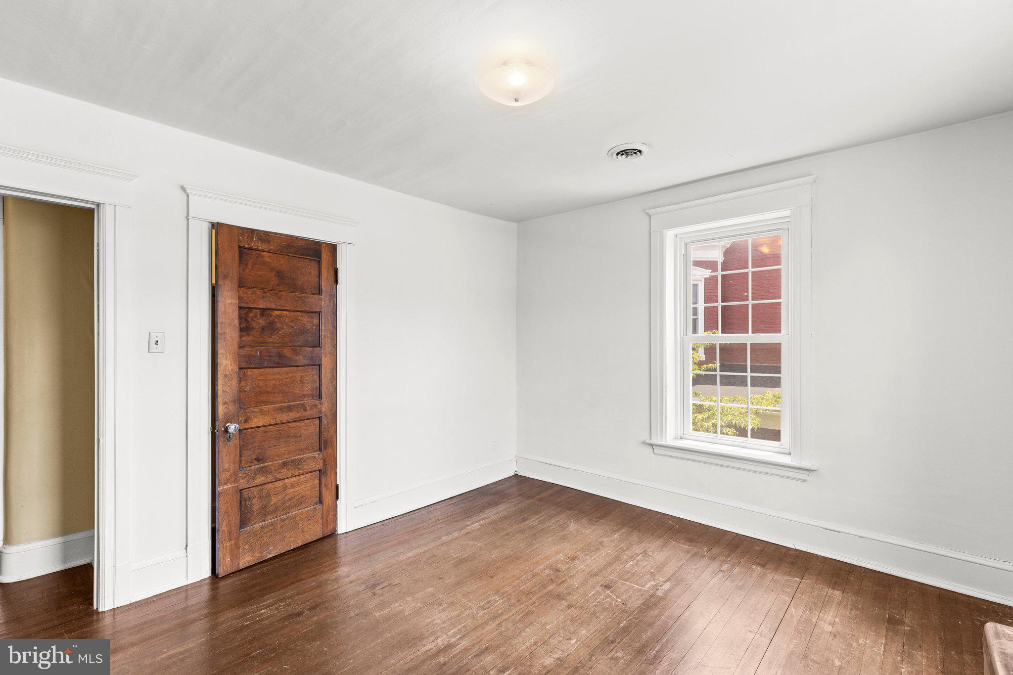 228 Baltimore Street Hanover, PA 17331 - Photo 34 of 57