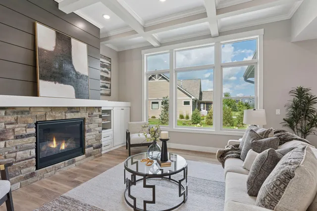 $889,500 | 11301 Latrobe Ln Lake North, Lake Elmo, MN 55042