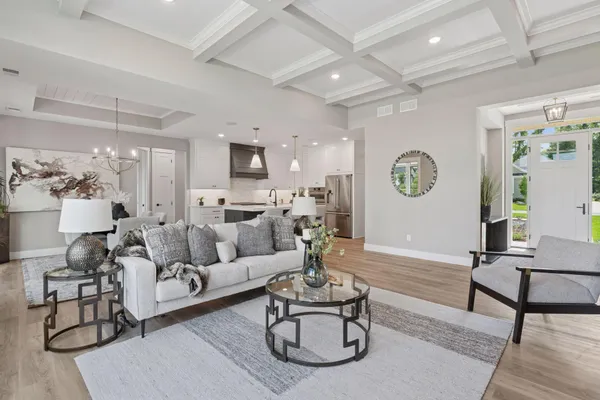 $869,900 | 11301 Latrobe Ln Lake North, Lake Elmo, MN 55042