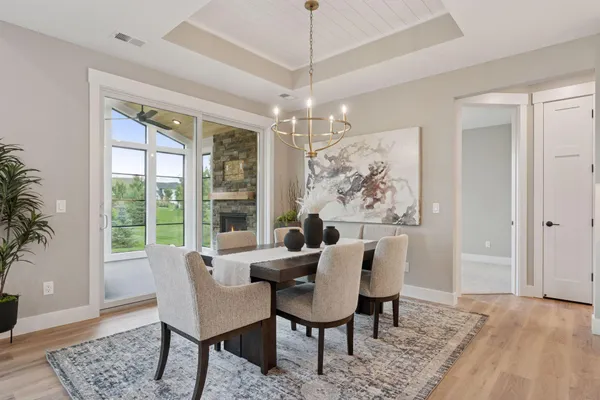 $869,900 | 11301 Latrobe Ln Lake North, Lake Elmo, MN 55042