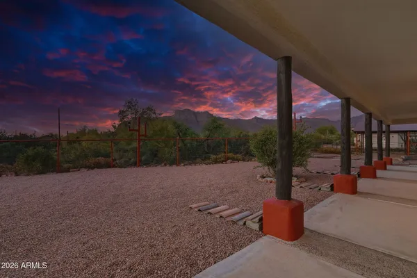 $600,000 | 1651 South Prospectors Road, Apache Junction, AZ 85119