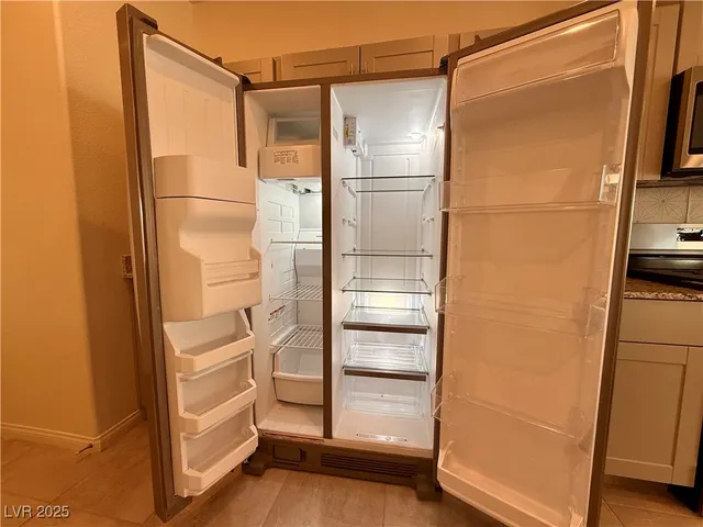 $2,195 | 380 Canary Song Drive, Henderson, NV 89011