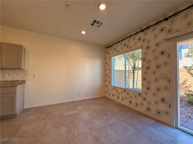 $2,195 | 380 Canary Song Drive, Henderson, NV 89011