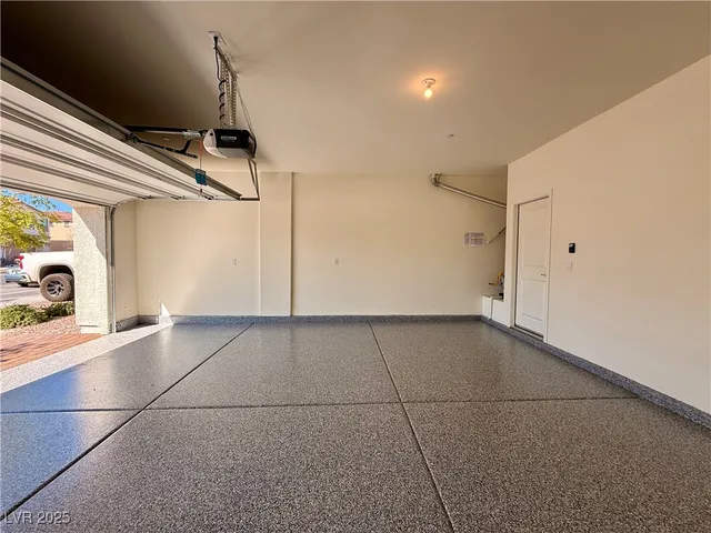 $2,195 | 380 Canary Song Drive, Henderson, NV 89011