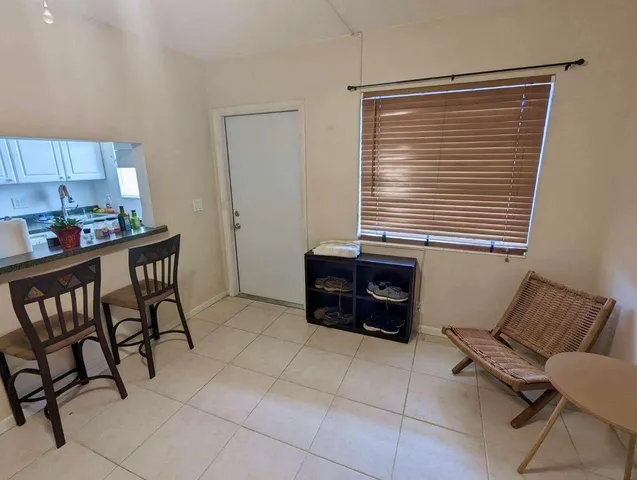 $1,500 | 111 Southeast 1st Street, Unit 7, Boynton Beach, FL 33435
