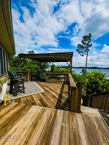 $765,000 | 7325 Suwanee Avenue, Southport, FL 32409