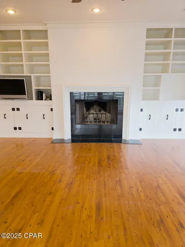 $699,999 | 7325 Suwanee Avenue, Southport, FL 32409