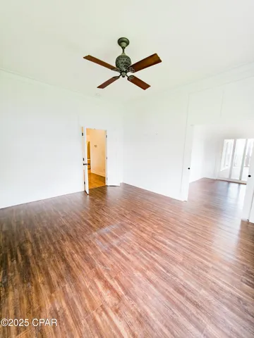 $699,999 | 7325 Suwanee Avenue, Southport, FL 32409