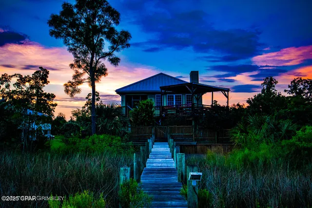 $765,000 | 7325 Suwanee Avenue, Southport, FL 32409