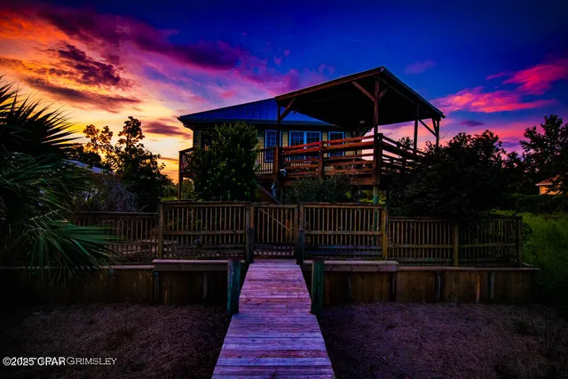 $765,000 | 7325 Suwanee Avenue, Southport, FL 32409