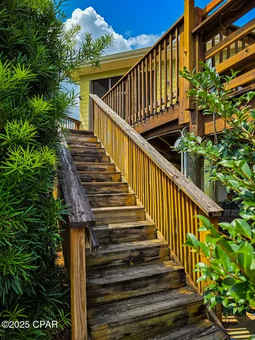 $699,999 | 7325 Suwanee Avenue, Southport, FL 32409