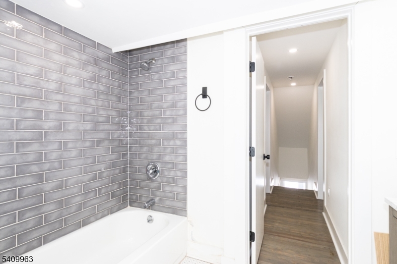 1162 Weber Street Union, NJ 07083 - Photo 23 of 29