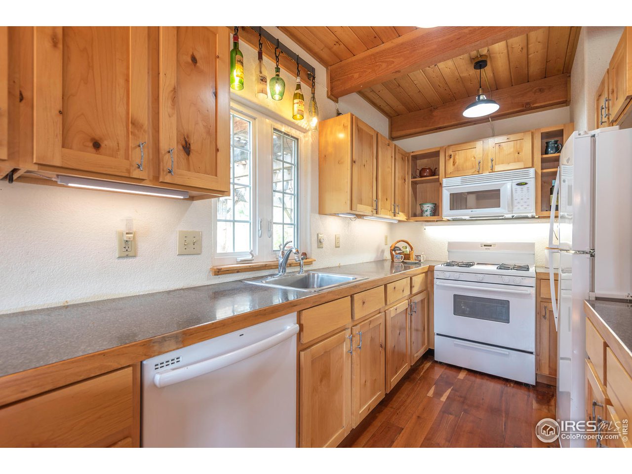 2725 Stove Prairie Road Bellvue, CO 80512 - Photo 21 of 40 Gallery Image 21