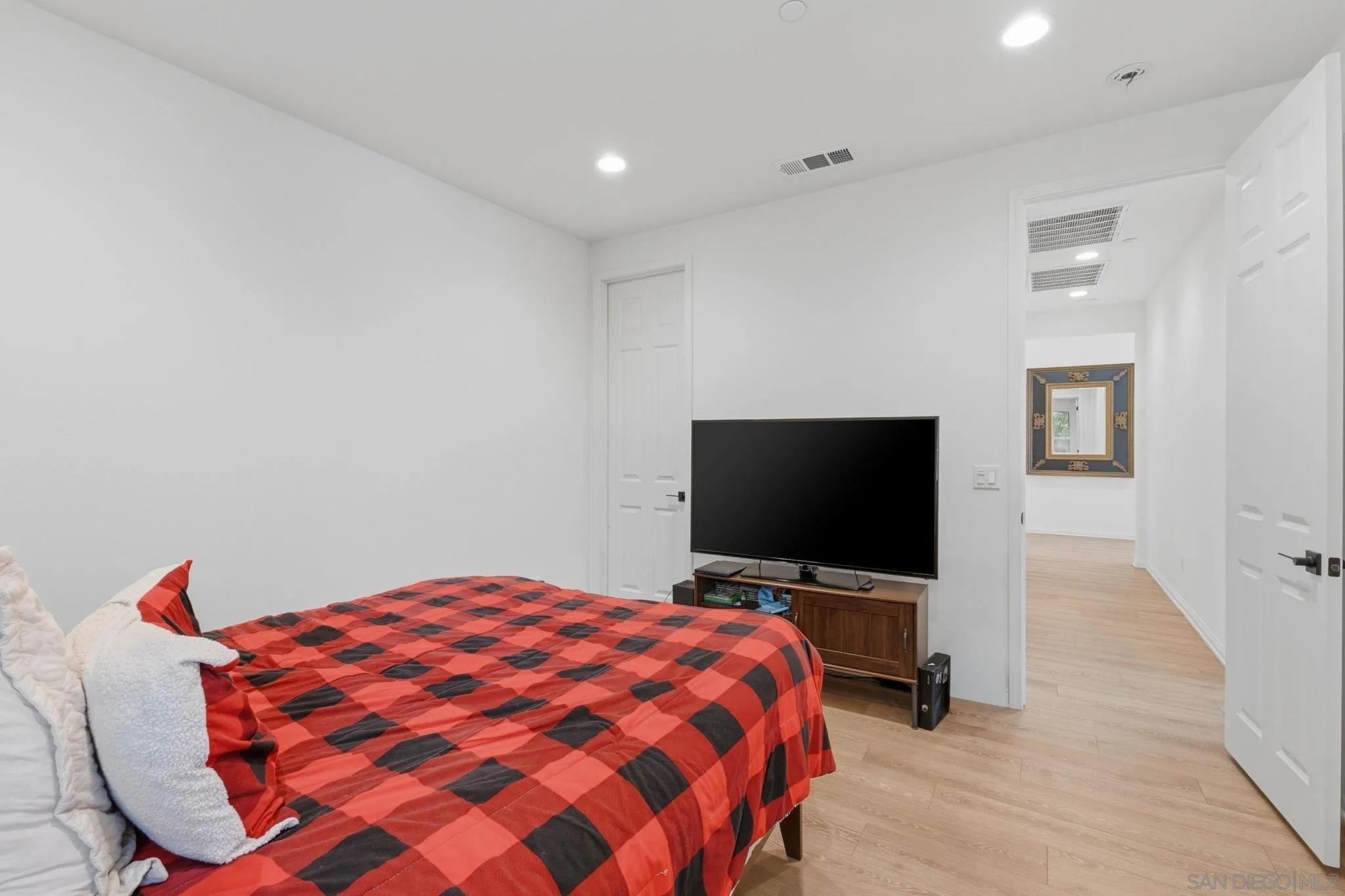 34490 Bloomberry Road Murrieta, CA 92563 - Photo 43 of 56