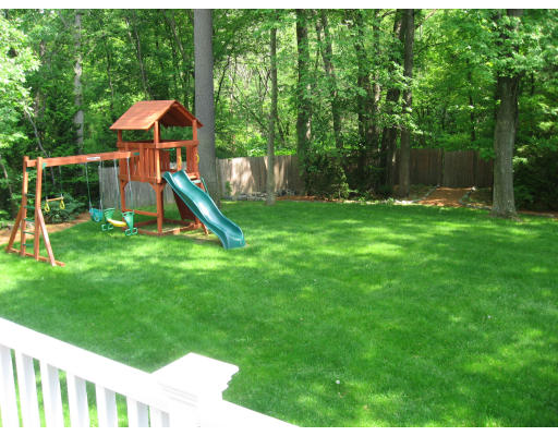 14 Lockeland Road Winchester, MA 01890 - Photo 2 of 15 Gallery Image 2