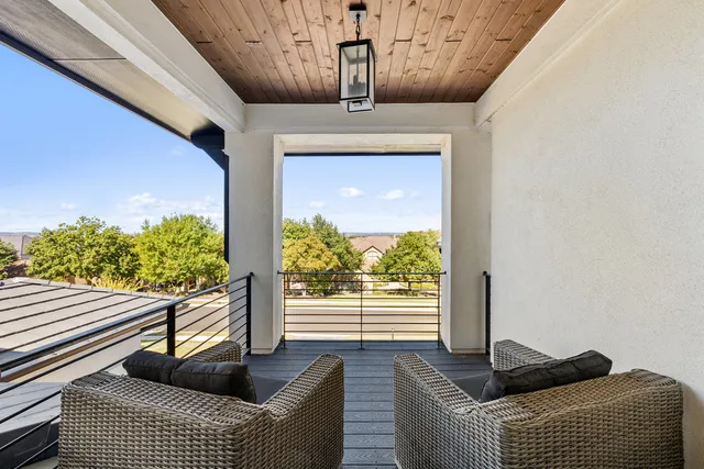 $1,550,000 | 223 Golden Bear Drive, Austin, TX 78738