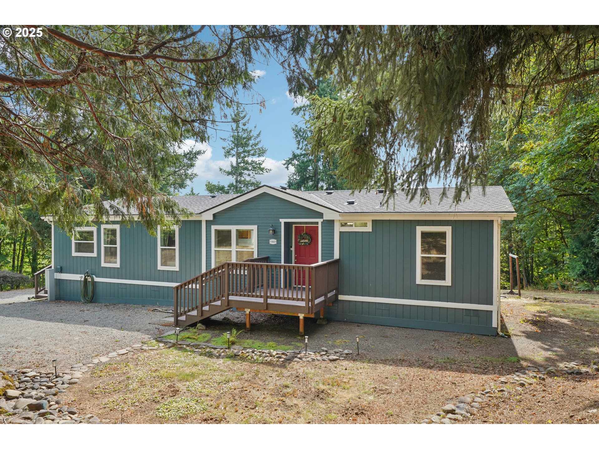 15601 South Thayer Road Oregon City, OR 97045 - Photo 2 of 33 Gallery Image 2
