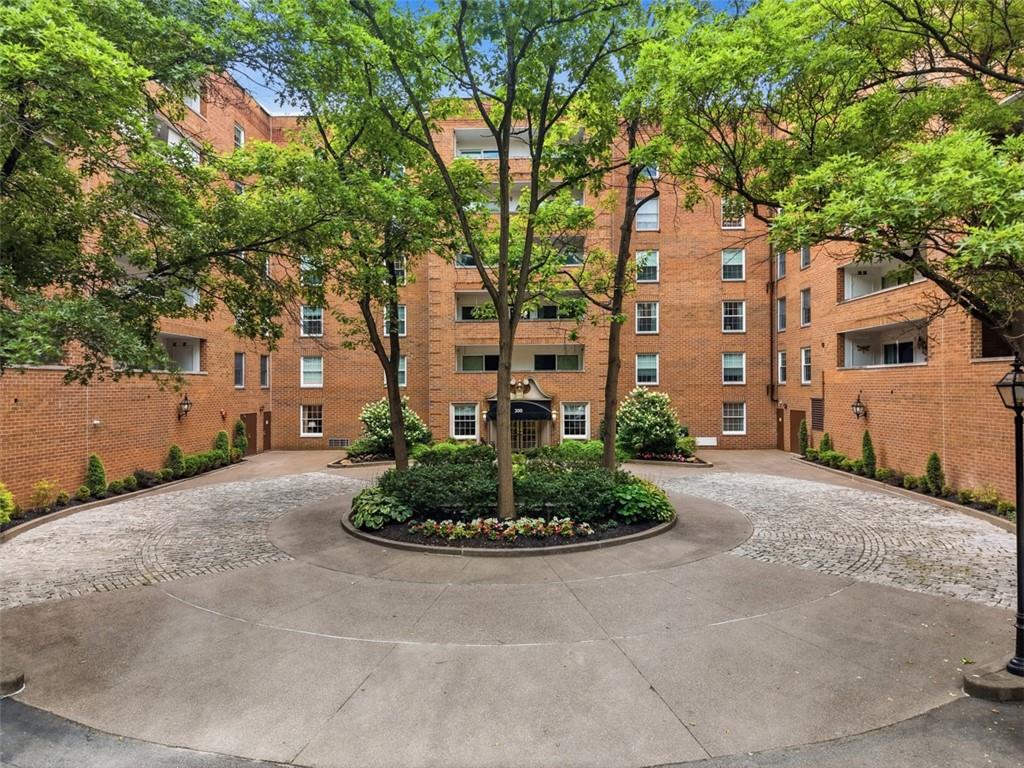 300 Fox Chapel Road, Unit 412 Pittsburgh, PA 15238 - Photo 1 of 36 Welcome to 300 Fox Chapel Road- End unit #412.