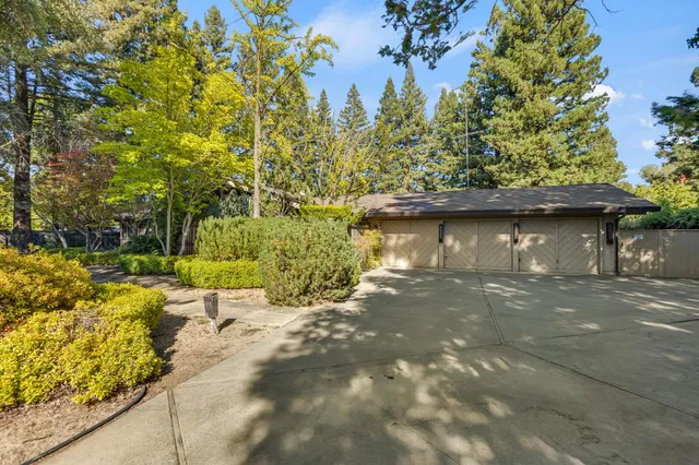 $1,000,000 | 7120 Hazel Avenue, Orangevale, CA 95662