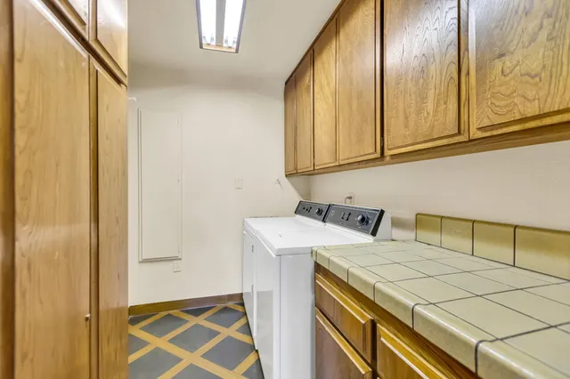 $1,000,000 | 7120 Hazel Avenue, Orangevale, CA 95662