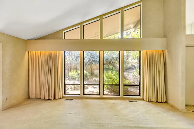 $1,000,000 | 7120 Hazel Avenue, Orangevale, CA 95662