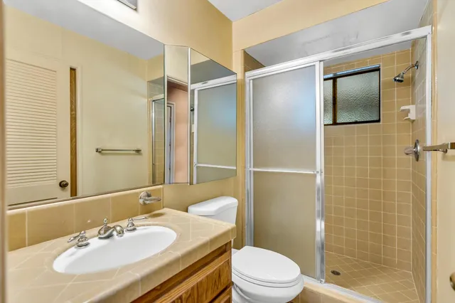 $1,000,000 | 7120 Hazel Avenue, Orangevale, CA 95662