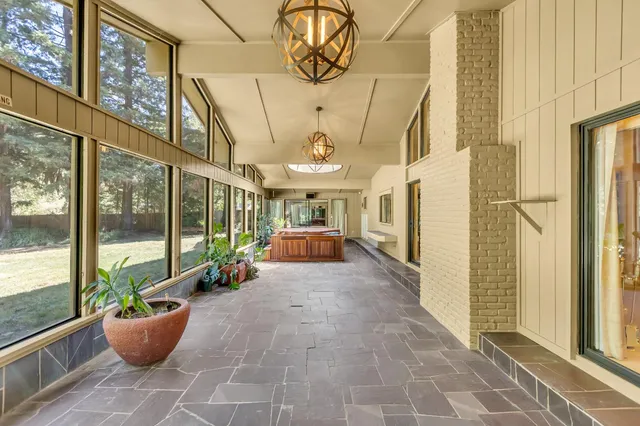 $1,000,000 | 7120 Hazel Avenue, Orangevale, CA 95662