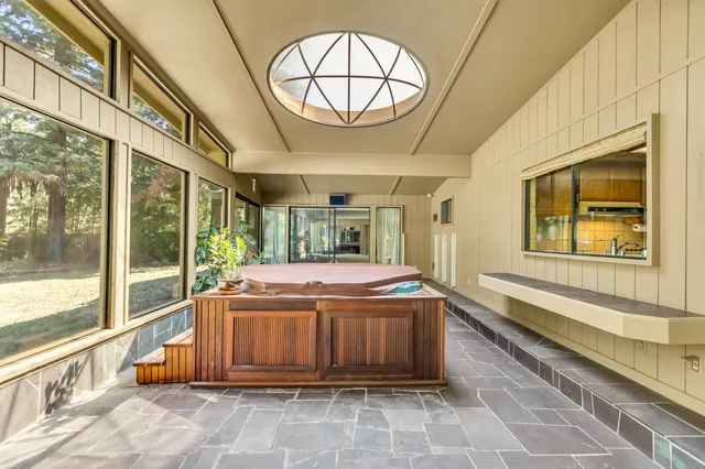 $1,000,000 | 7120 Hazel Avenue, Orangevale, CA 95662